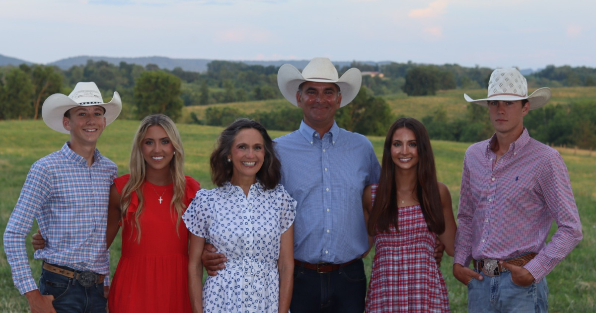 Kentucky Farm Bureau Names Scott Porter of Mason County its 2025 Kentucky Farmer of the Year Kentucky Farm Bureau Names Scott Porter of Mason County its 2025 Kentucky Farmer of the Year